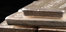 commodity-silver-bars-closeup (HomeSubFeature)