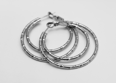 silver earrings-resize-380x300