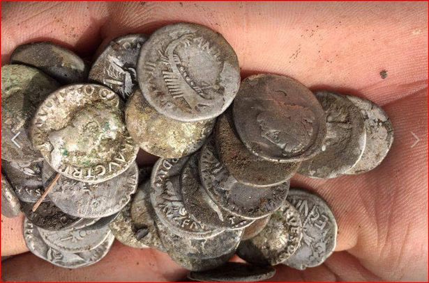 English man discovers Roman coins